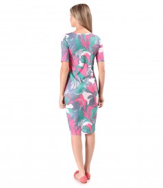 Elastic jersey dress printed with floral motifs