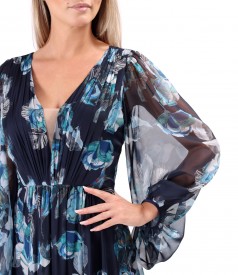 Long evening dress made of veil printed with floral motifs