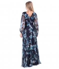 Long evening dress made of veil printed with floral motifs