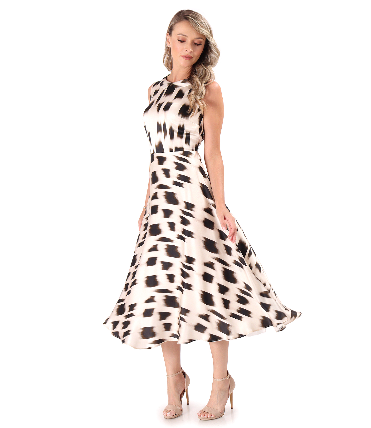 Midi dress made of natural silk printed with geometric motifs