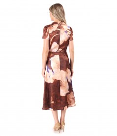 Midi dress made of printed satin viscose with oversized flowers