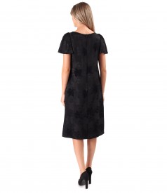 Elegant dress with short wide sleeves