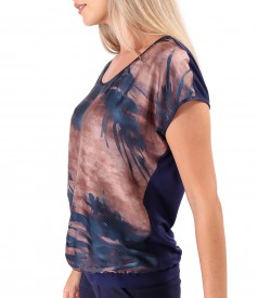 Casual blouse with a front made of printed veil