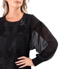 Long veil dress with wide sleeves