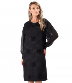 Long veil dress with wide sleeves