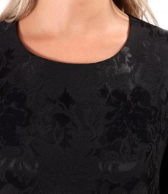 Long veil dress with wide sleeves