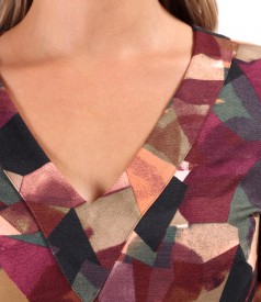 Dress made of thick elastic jersey with a V-neckline