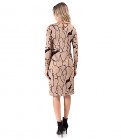 Viscose dress with pleats at the neckline