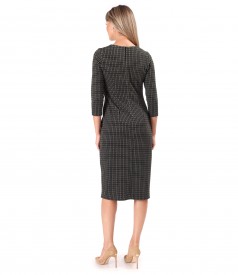 Elegant dress made of thick elastic jersey