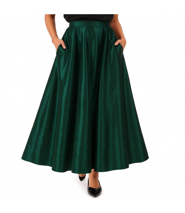 Long taffeta skirt with decorative elastic on the back
