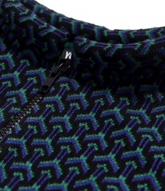 Blouse made of thick elastic jersey with a front zipper