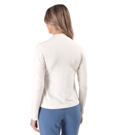 Turtleneck made of elastic jersey and wool