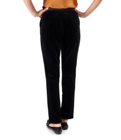 Black elastic velvet ankle pants with an elastic waistband