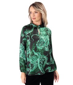 Elegant blouse made of natural silk