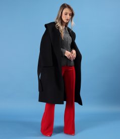 Elegant coat made of wool and cashmere