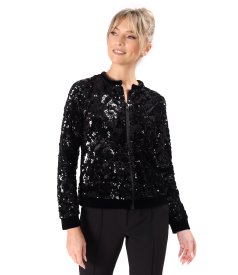 Blouse made of sequins with a zipper on the front