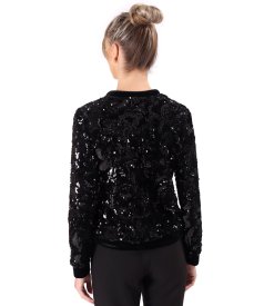 Blouse made of sequins with a zipper on the front