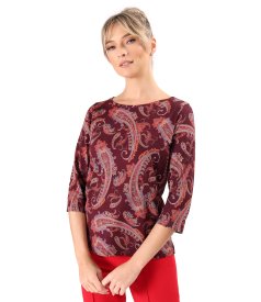 Blouse made of elastic jersey printed with paisley motifs