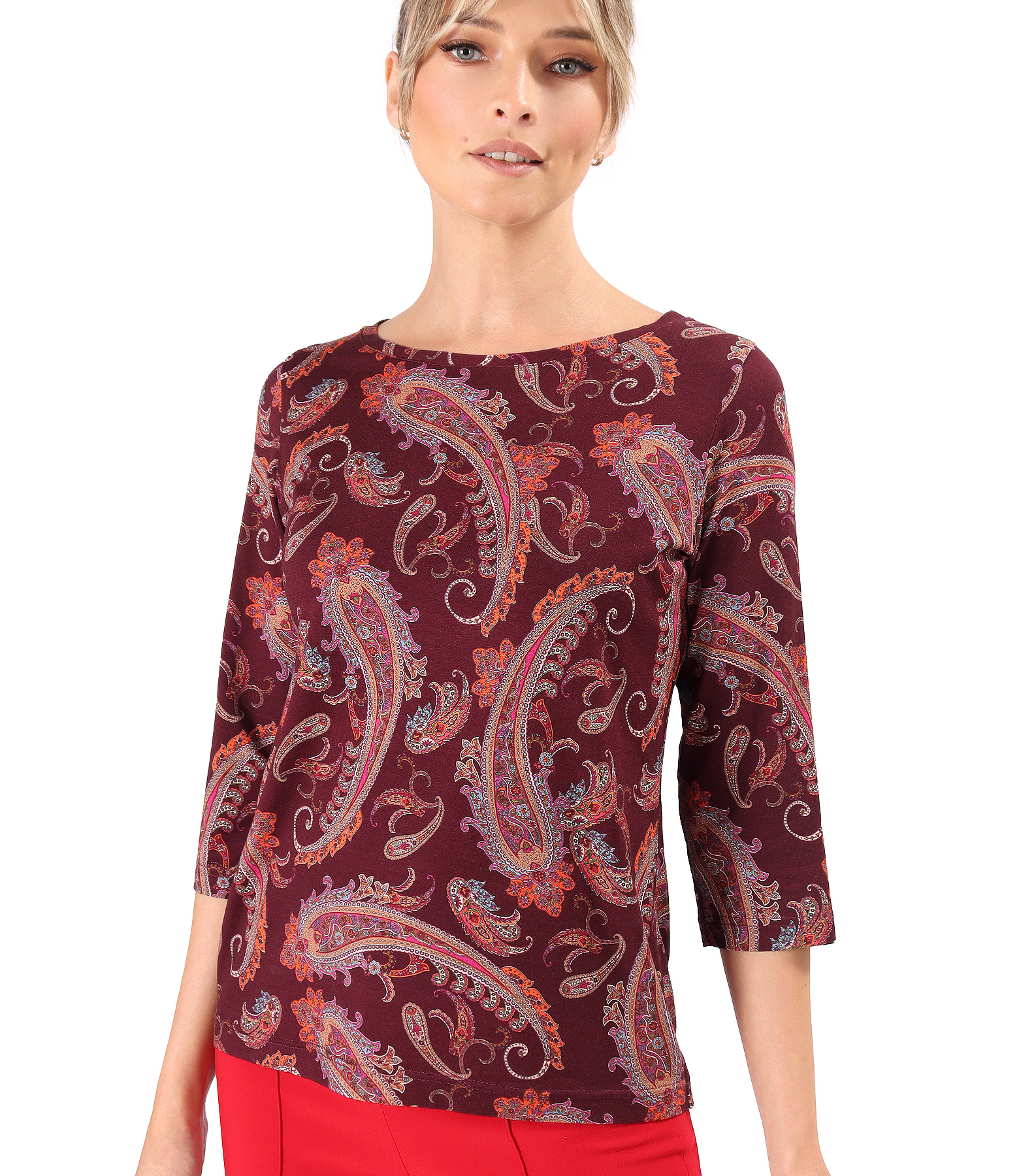Blouse made of elastic jersey printed with paisley motifs