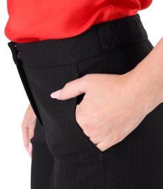 Ankle pants made of elastic fabric printed with stripes