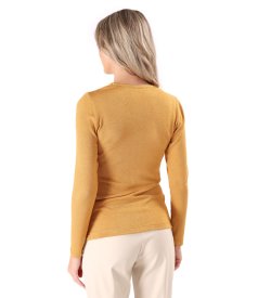 Elastic jersey blouse with metallic thread and pleated neckline