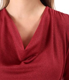 Elastic jersey blouse with metallic thread and pleated neckline
