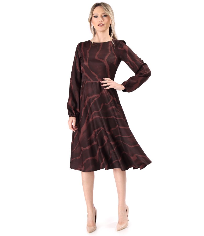 Elegant midi dress made of printed viscose