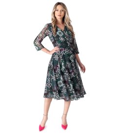 Elegant veil dress printed with floral motifs