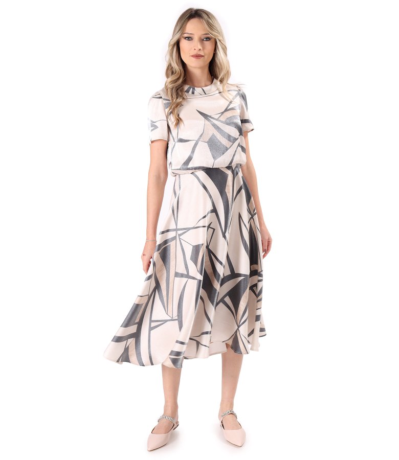Elegant midi dress made of satin viscose printed with geometric motifs
