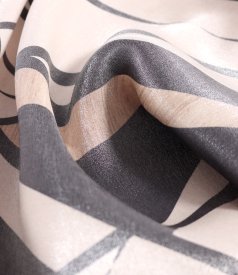 Elegant midi dress made of satin viscose printed with geometric motifs