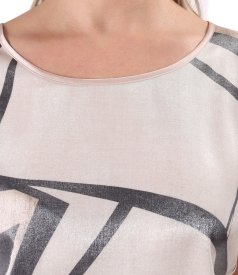 Casual blouse with satin viscose front and geometric motifs