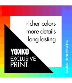 Elegant blouse printed with paisley motifs