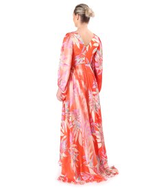 Long evening dress made of veil printed with floral motifs