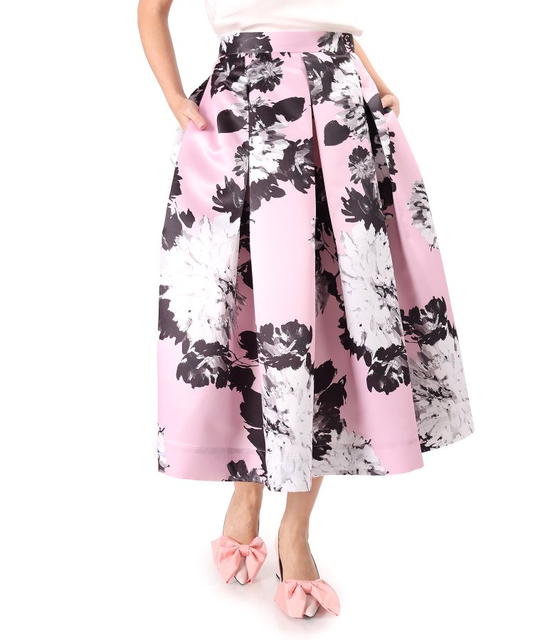 Midi skirt printed with oversized flowers