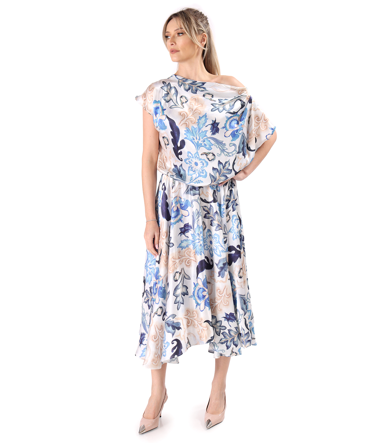 Midi dress made of satin viscose printed with floral motifs