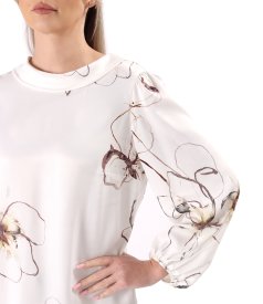 Elegant blouse with a deep back neckline