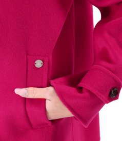 Elegant short jacket made of wool and cashmere