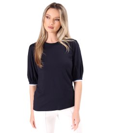 Elegant blouse made of elastic jersey with 3/4 sleeves