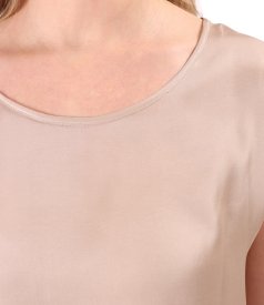 Elegant satined viscose blouse