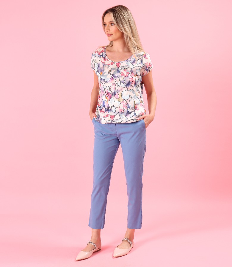 Floral-print satin viscose blouse with feather trousers