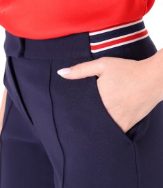 Elegant ankle pants made of elastic fabric