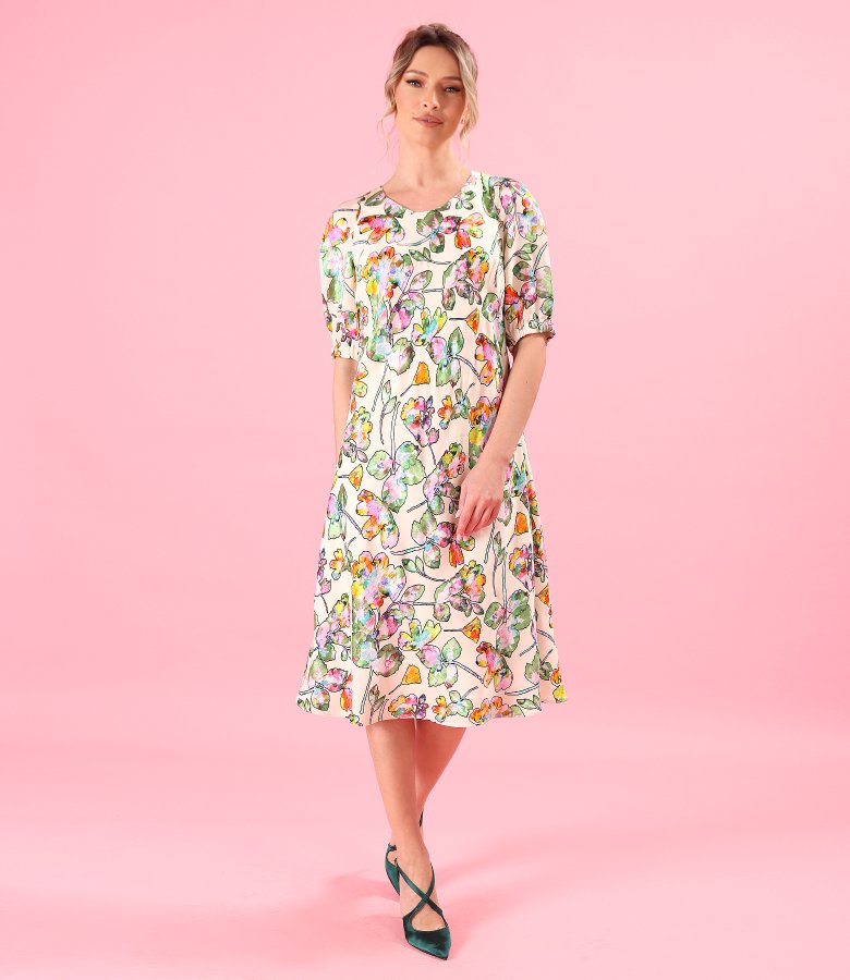 Viscose midi dress printed with floral motifs