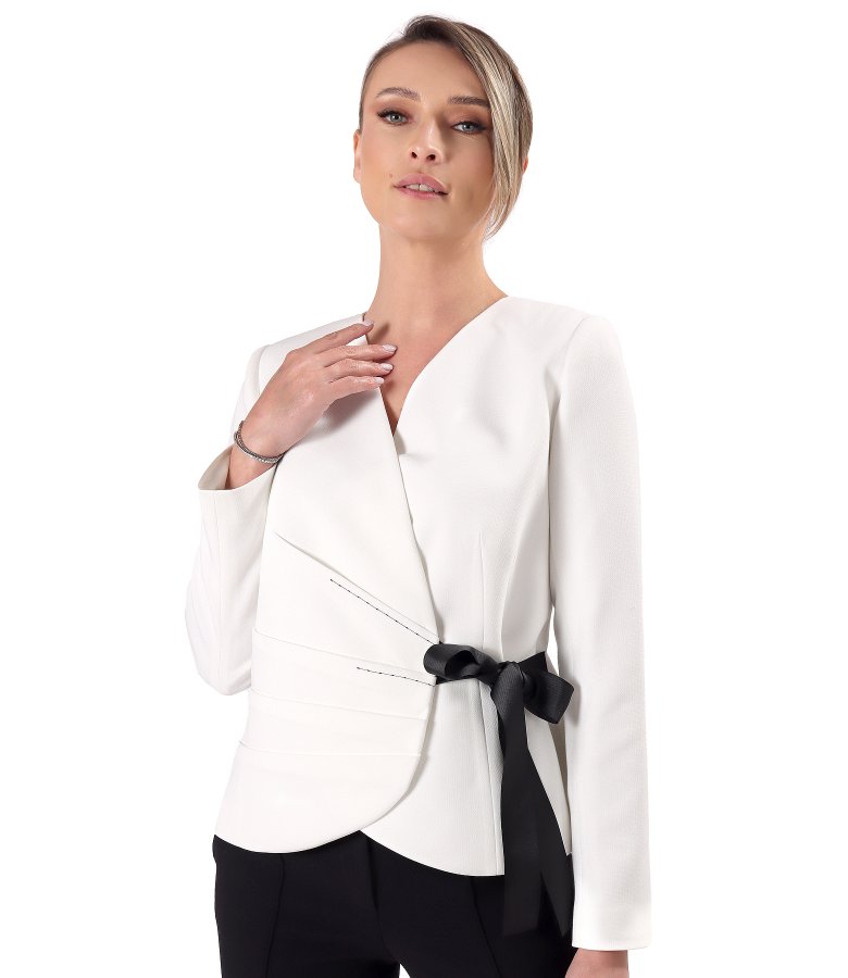 Elegant jacket in stretch viscose-blend fabric with front pleats