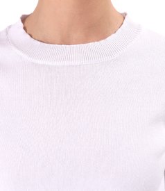 Fine-knit cotton blouse with short sleeves