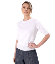 Fine-knit cotton blouse with short sleeves