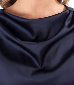Midi dress in stretch satin with boat neckline