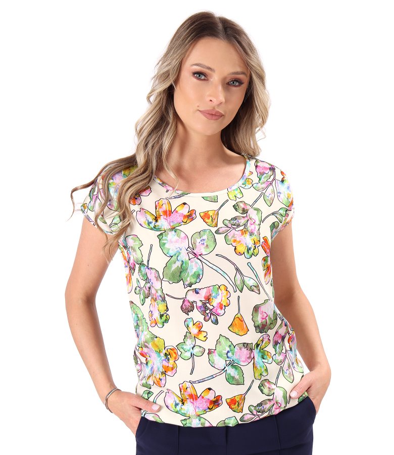 Casual blouse made of viscose with floral patterns and effect yarn