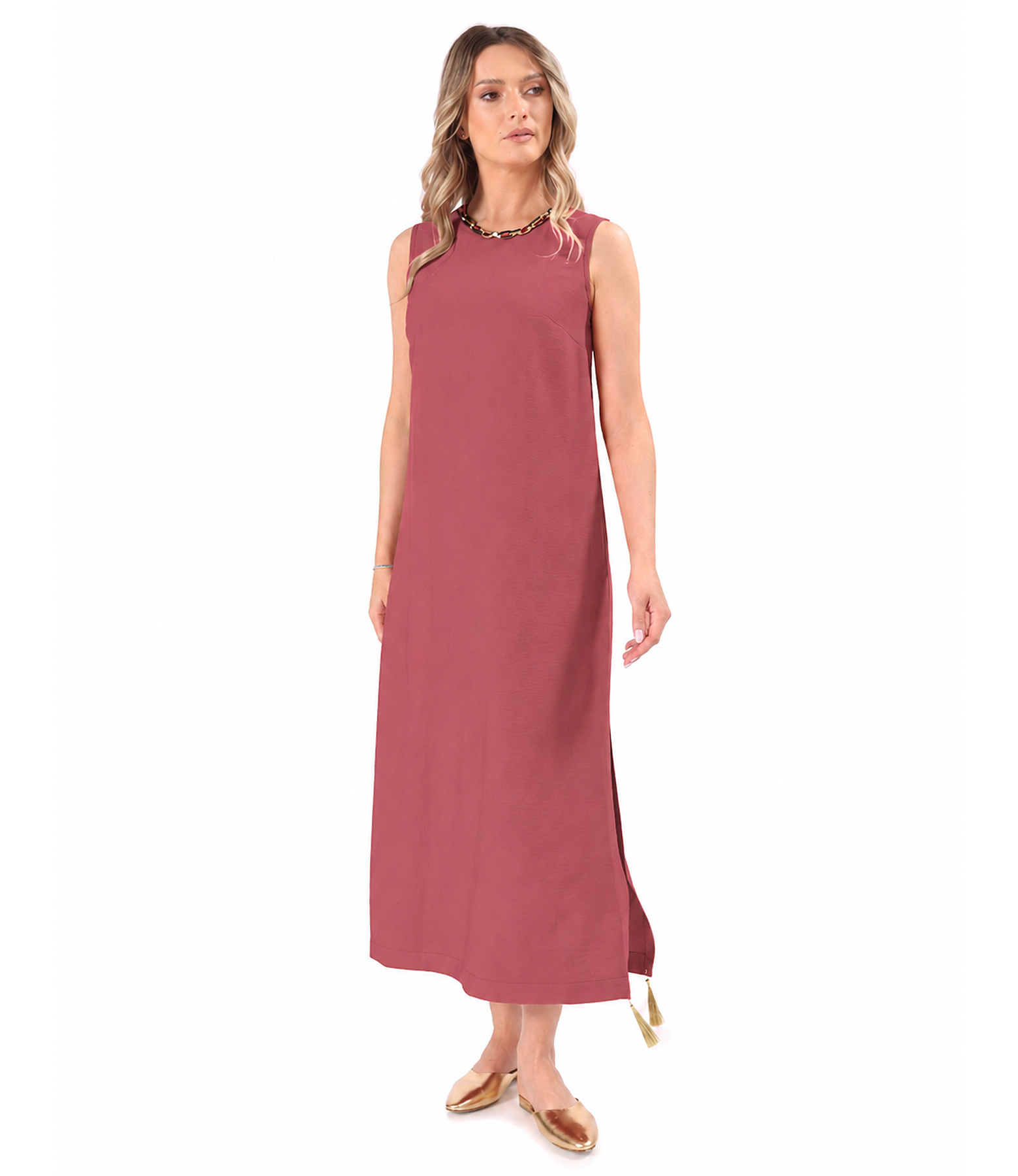 Long elegant dress made of viscose fabric