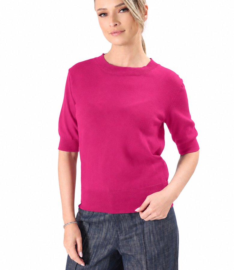 Fine-knit cotton blouse with short sleeves