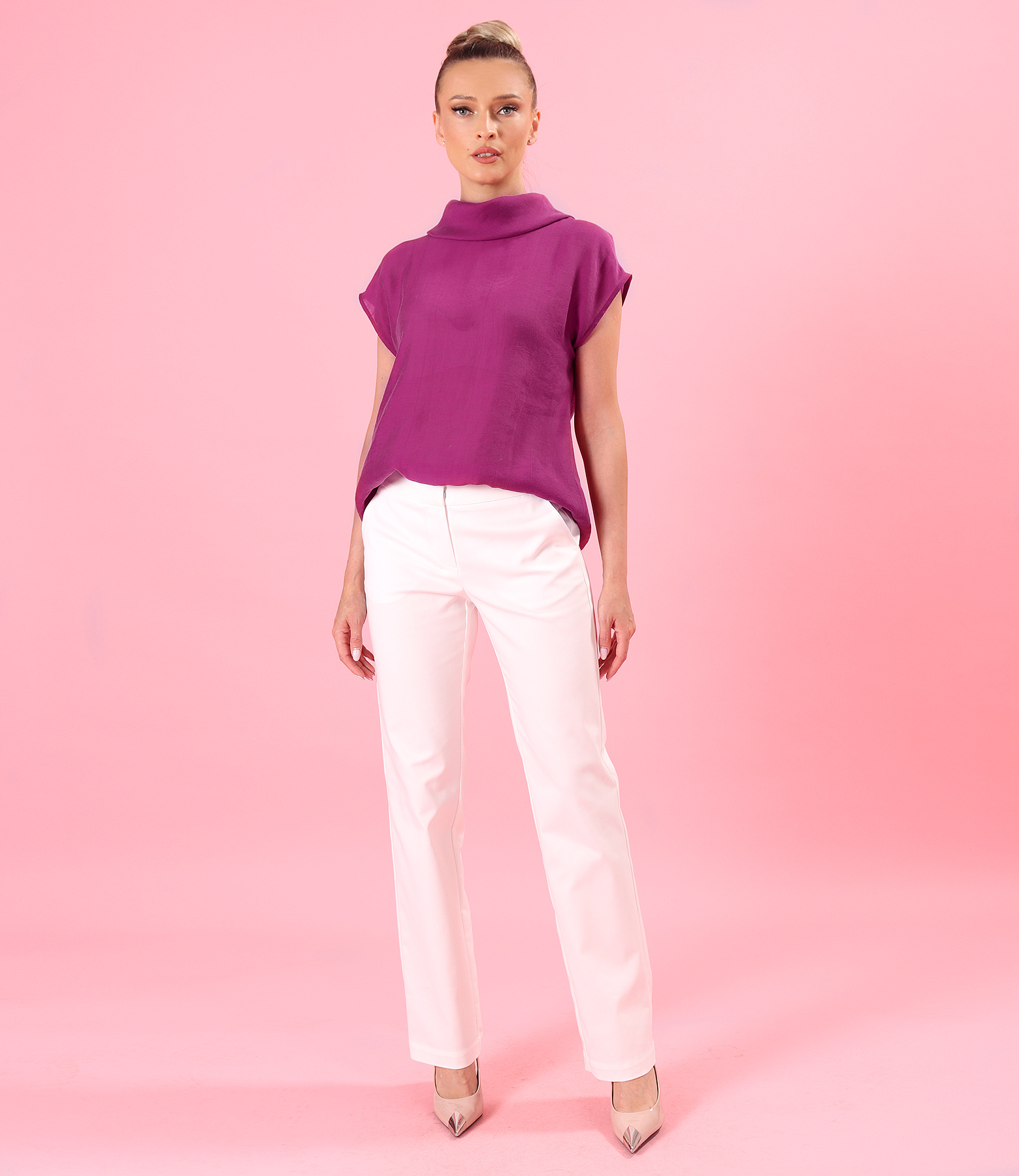 Straight-leg stretch cotton trousers with a velvety finish